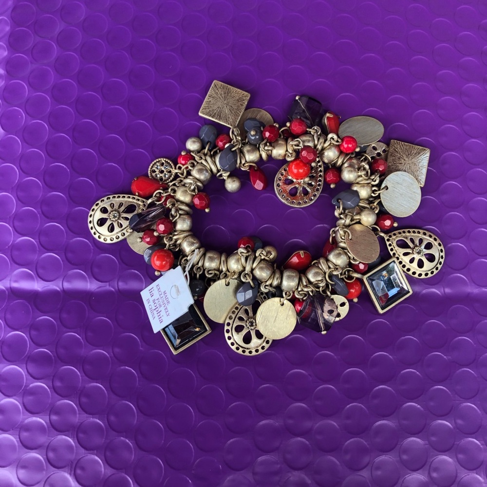Lia Sophia brand new Bulky Bracelet